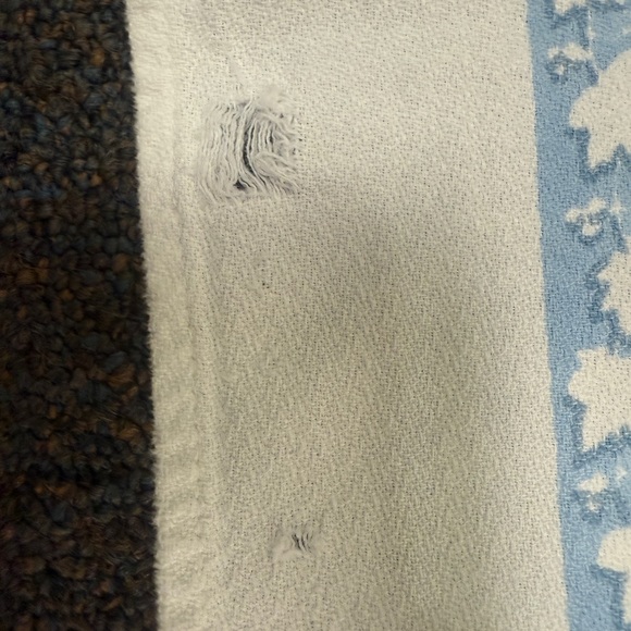 Vintage Tablecloth 58" X 50" in Blue and White Cotton Tea Pot Tablecloth SM FLWS - Picture 8 of 10